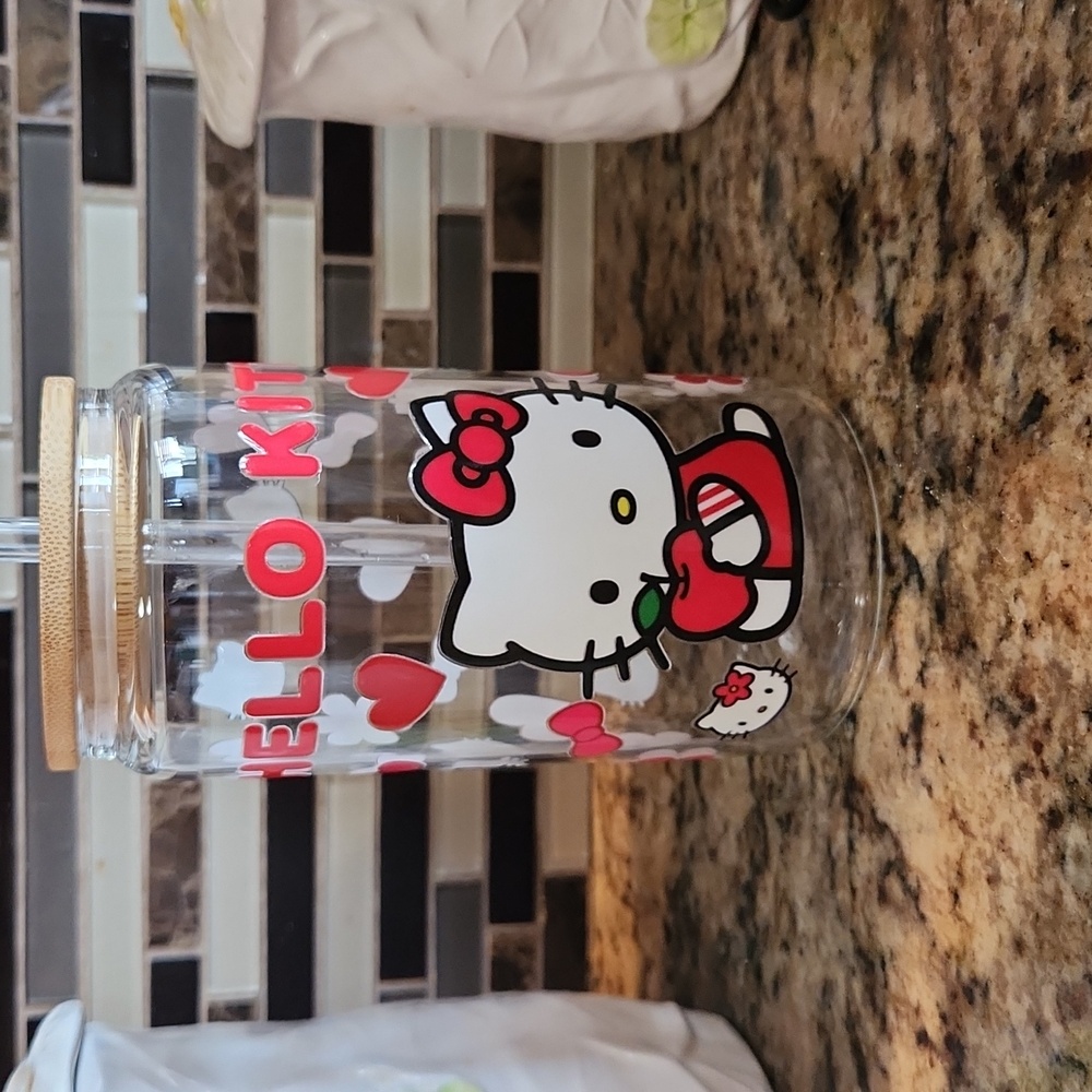 16oz decorated glass can.